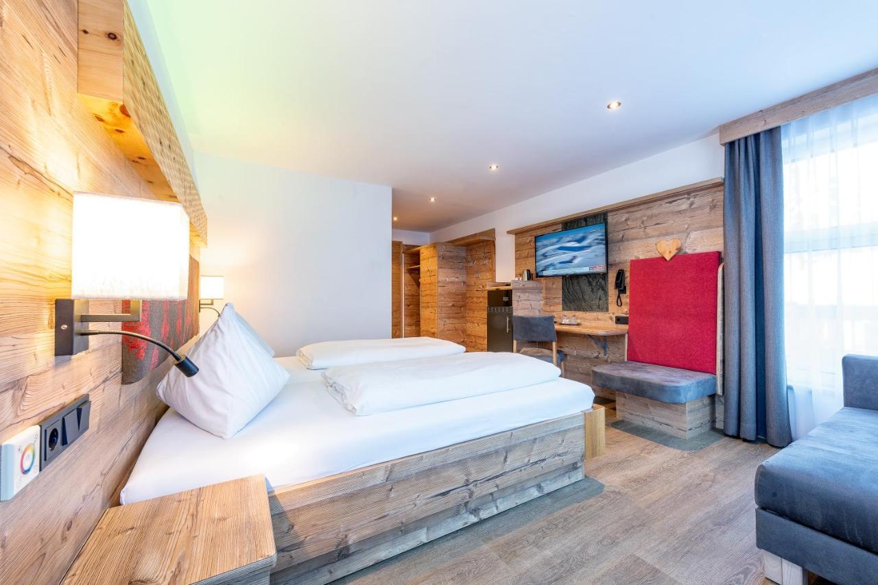 Hotel Garni Siegmundshof - Inclusive Joker Card Im Sommer Saalbach-Hinterglemm Exterior foto